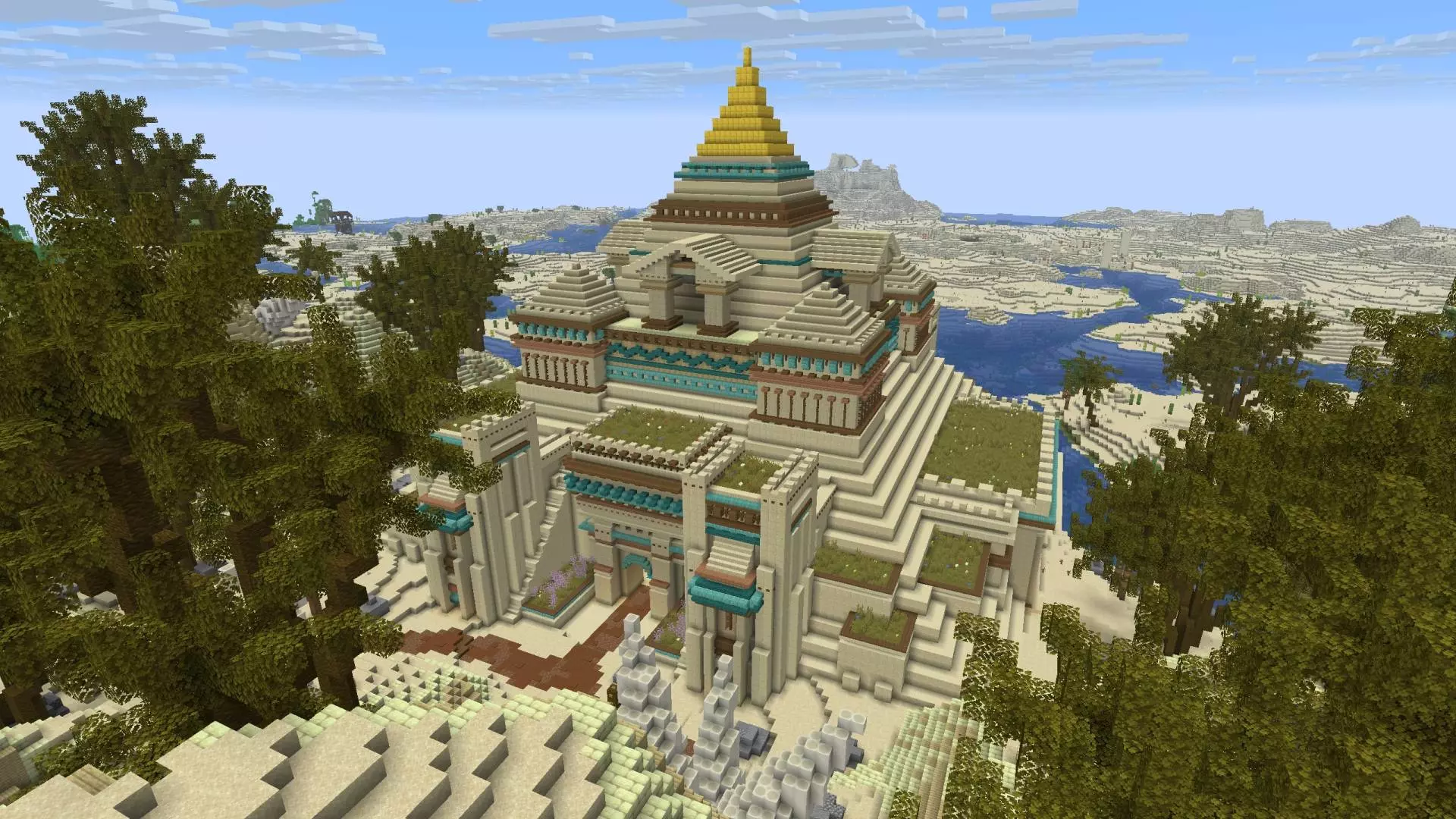 mega desert pyramid map screenshot